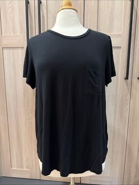 American Eagle Outfitters Soft & Sexy Black Pocket Tee